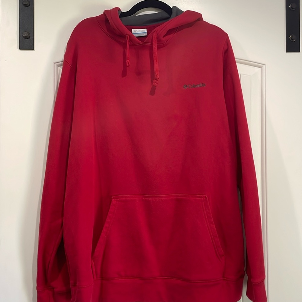 Men’s Columbia hoodie size XL